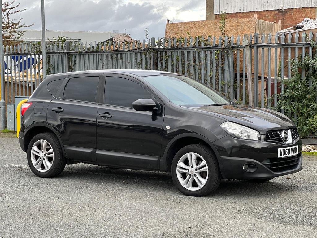 Nissan Qashqai : $50/Jour